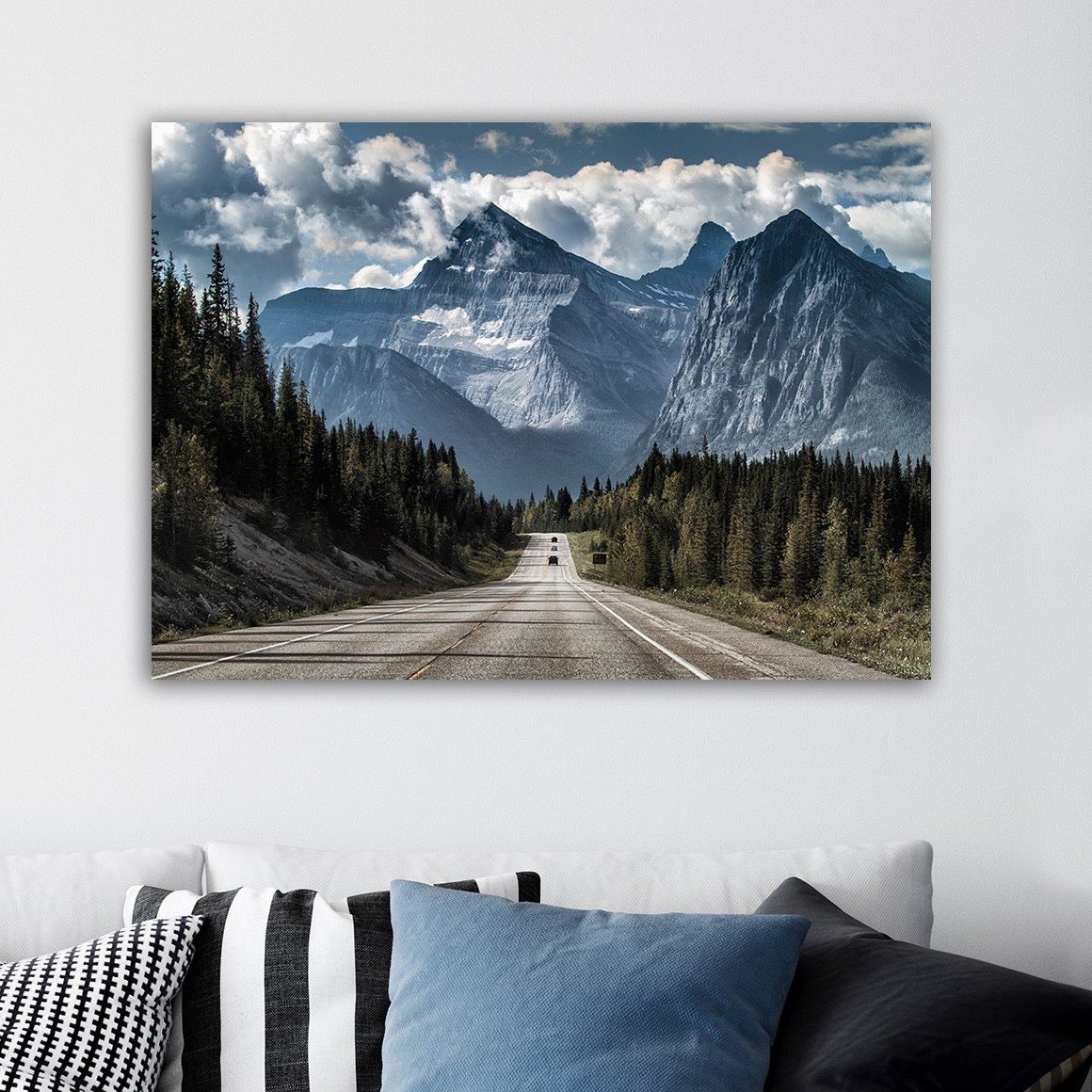 Schilderij The Long Road (Canvas)